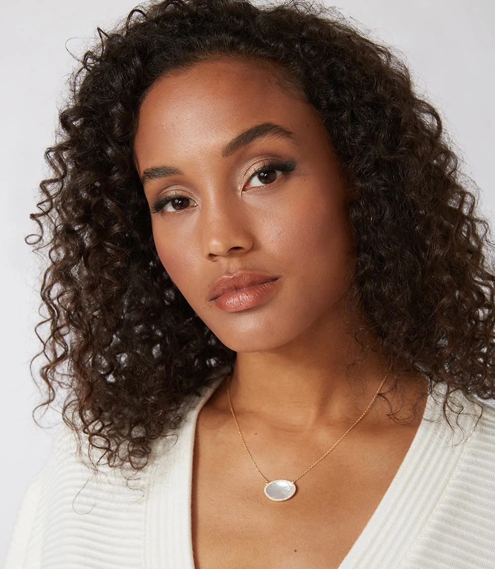 Mother of Pearl Pendant Necklace Mother Of Pearl Pendant Necklace -Karen Kane 04 09 21 KK hh122462 948728e2 ae9e 4906 8888 932a4a64b512